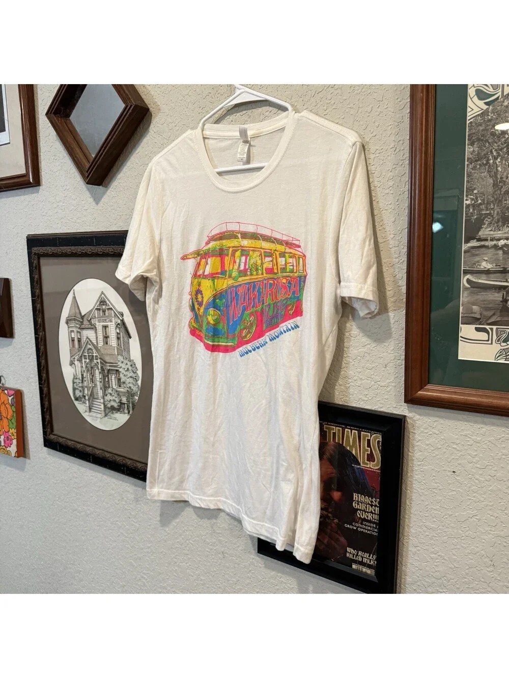 Vintage 2014 RARE Wakarusa White Festival Tour Shirt Size Mens Medium